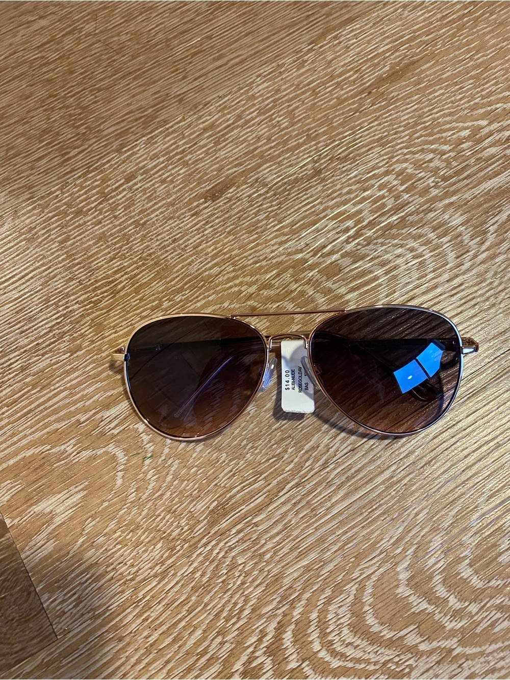 Forever 21 Gold Frame Aviator Sunglasses with Brown Gradient Lenses